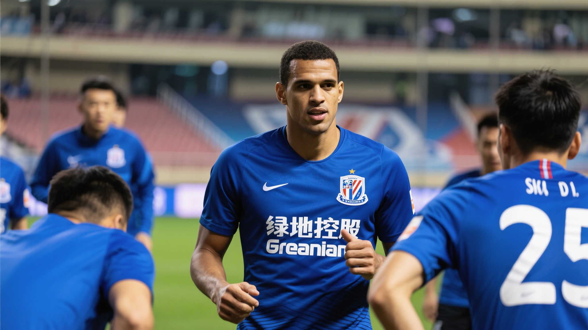 据了解，此次加入上海申花并不是单凭经济利益因素，更